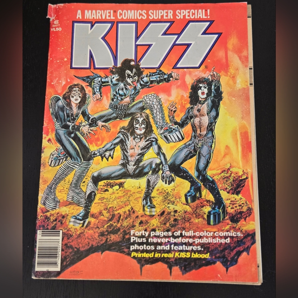 KISS 1977 Marvel  Blood #1 Comic Book -  VINTAGE